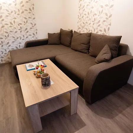 Wiesenblick, 65322 *